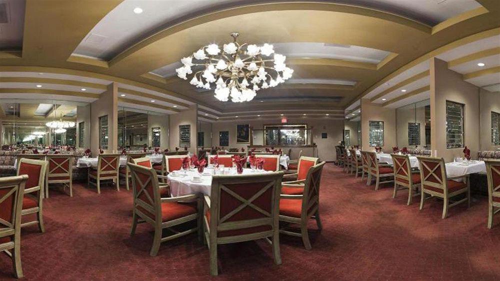 Crowne Plaza Pensacola Grand Otel Dış mekan fotoğraf