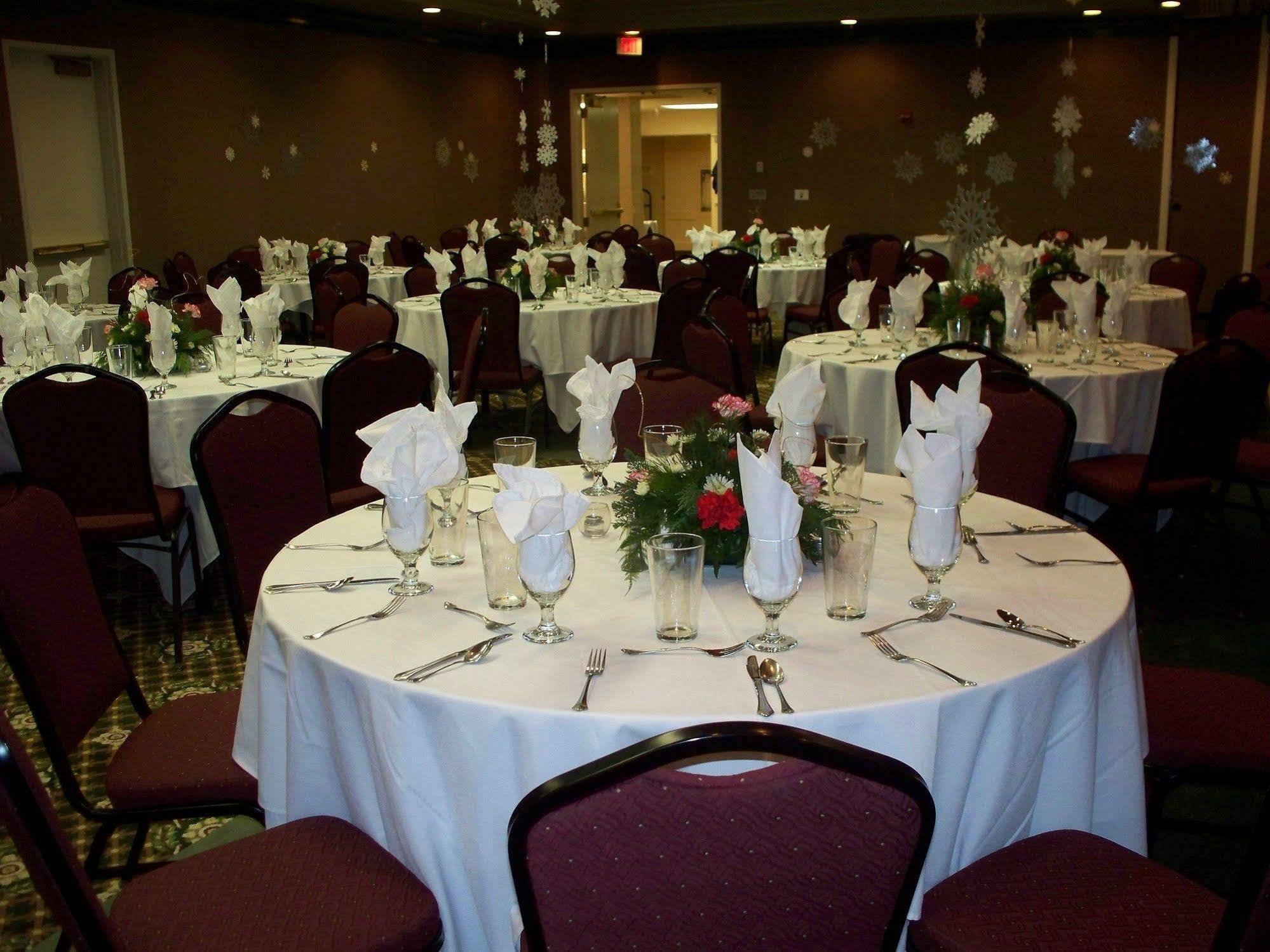Crowne Plaza Pensacola Grand Otel Dış mekan fotoğraf